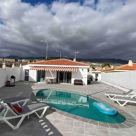 Sueno Azul With A Heated Swimming Pool Villa *