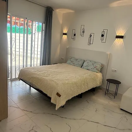 Sueño Azul With A Heated Swimming Pool *