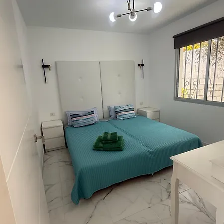 Sueno Azul With A Heated Swimming Pool Βίλα