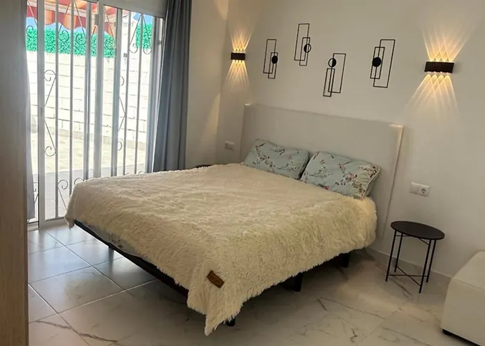 Sueño Azul With A Heated Swimming Pool *