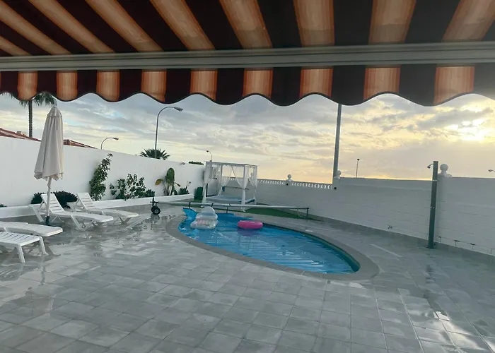 Villa Sueño Azul With A Heated Swimming Pool