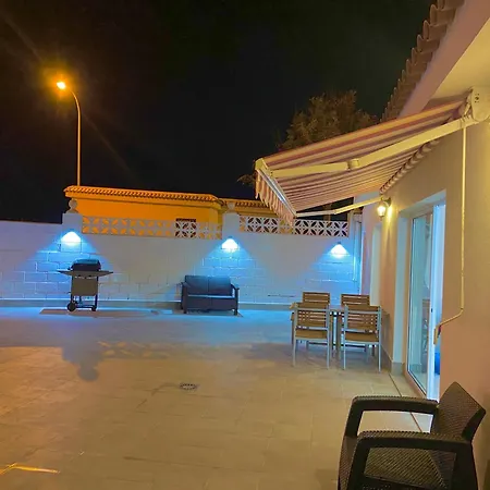 Villa Sueno Azul With A Heated Swimming Pool Callao Salvaje