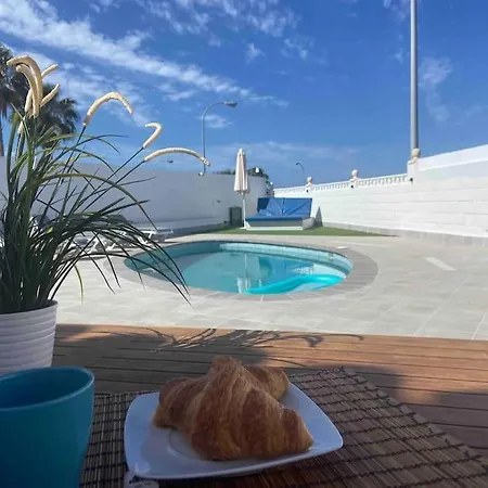 Sueno Azul With A Heated Swimming Pool