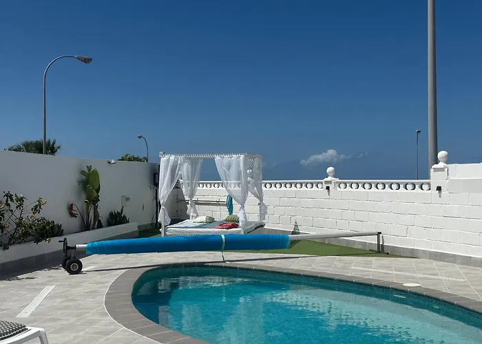 Sueno Azul With A Heated Swimming Pool